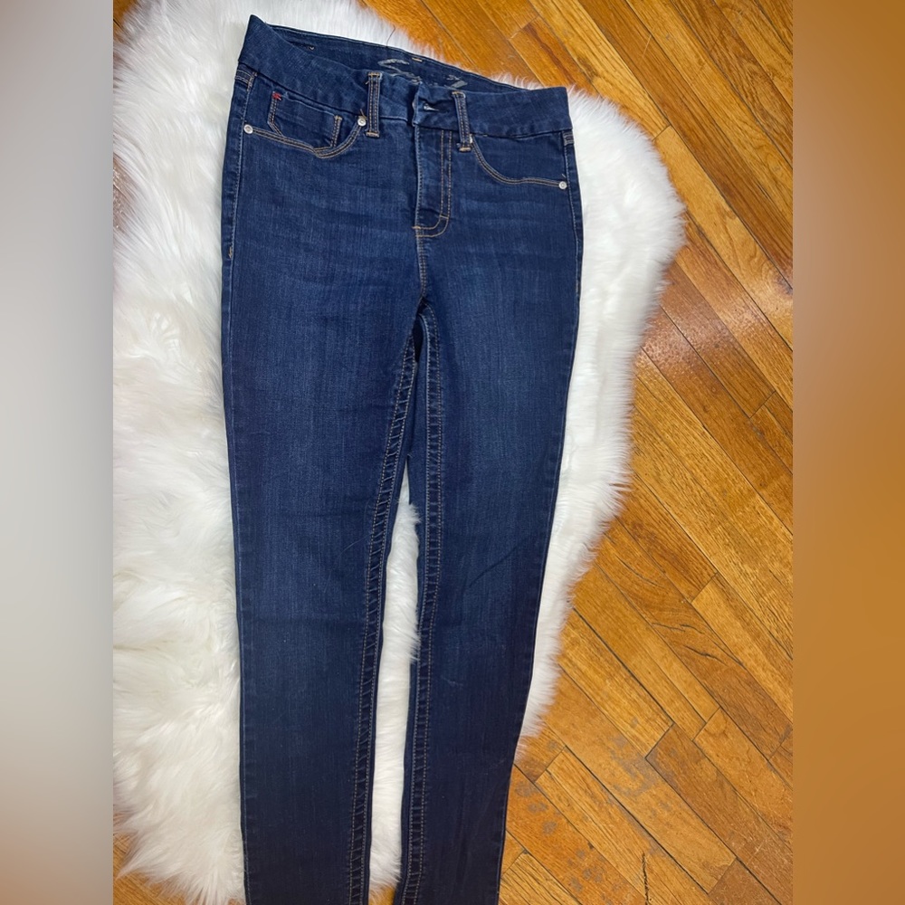 WOMENS seven jeans size 4